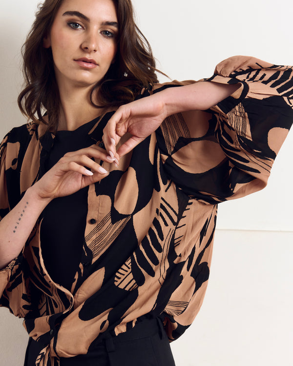BLUSA DOMINGA NEGRO